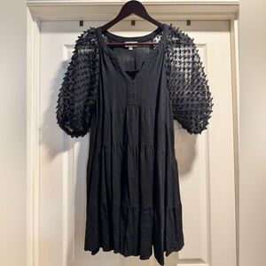 EUC Umgee Tiered Black Mini Dress with Textured Sleeves Size Medium